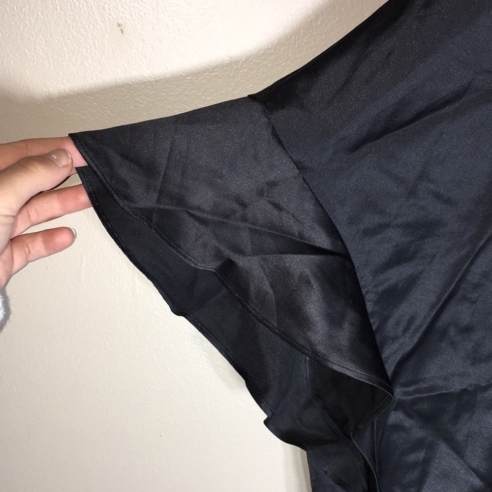 Victoria’s Secret black silky cover up sleep wear black silky sheer layo… - Picture 3 of 7